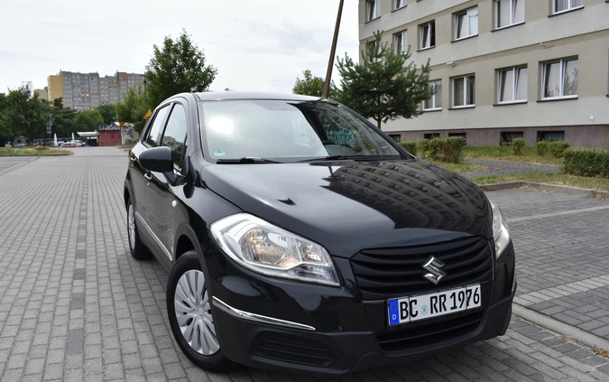 Suzuki SX4 S-Cross cena 39900 przebieg: 142900, rok produkcji 2014 z Borek Wielkopolski małe 631